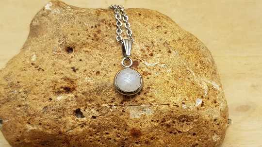 Hypoallergenic tiny Moonstone Pendant