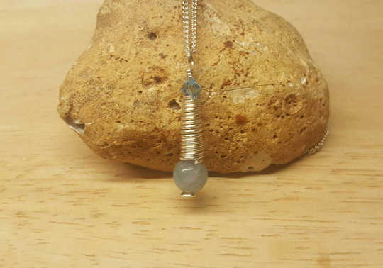 Wire cone Aquamarine pendant