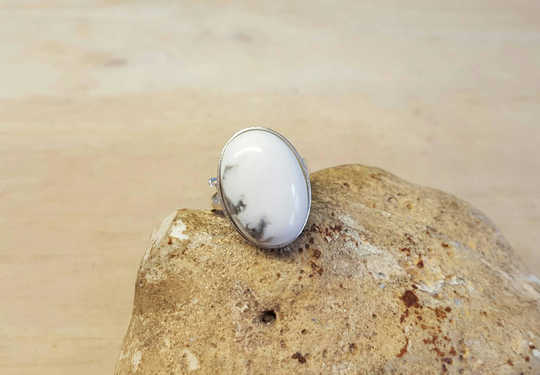 White Howlite ring