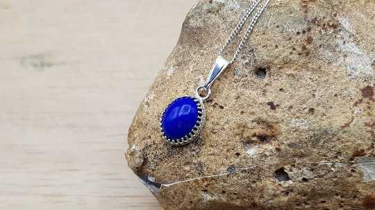 Tiny oval Lapis lazuli Pendant
