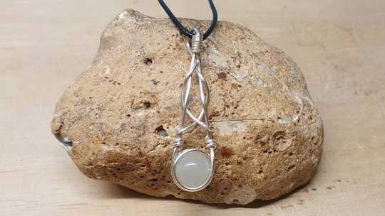 Wire Celtic Moonstone pendant