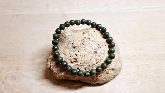 Epidote bracelet